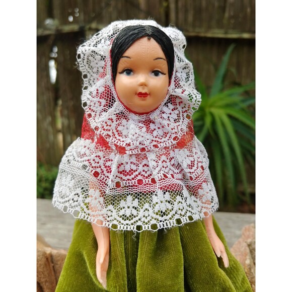 Vintage Collectable Mexican Folk Art Doll - Picture 15 of 16